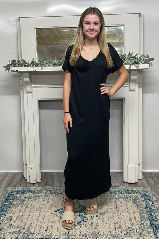 Maxi Dress with slit and pockets
